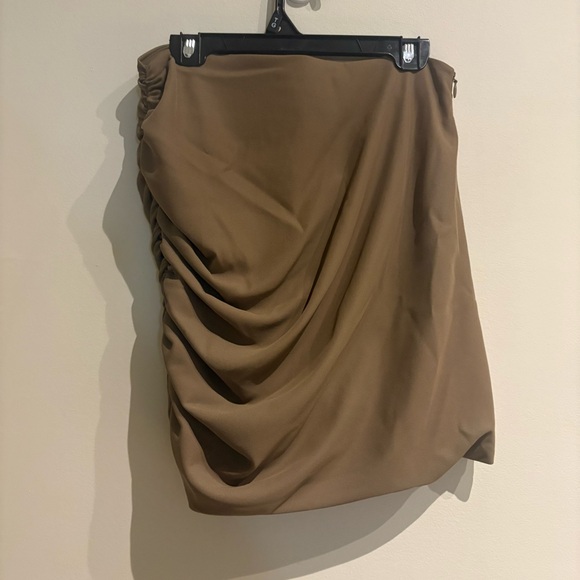 The Sei NWT Ruched Mini Skirt in Shiitake / Khaki / Camel Sz 2 XS - Picture 5 of 9